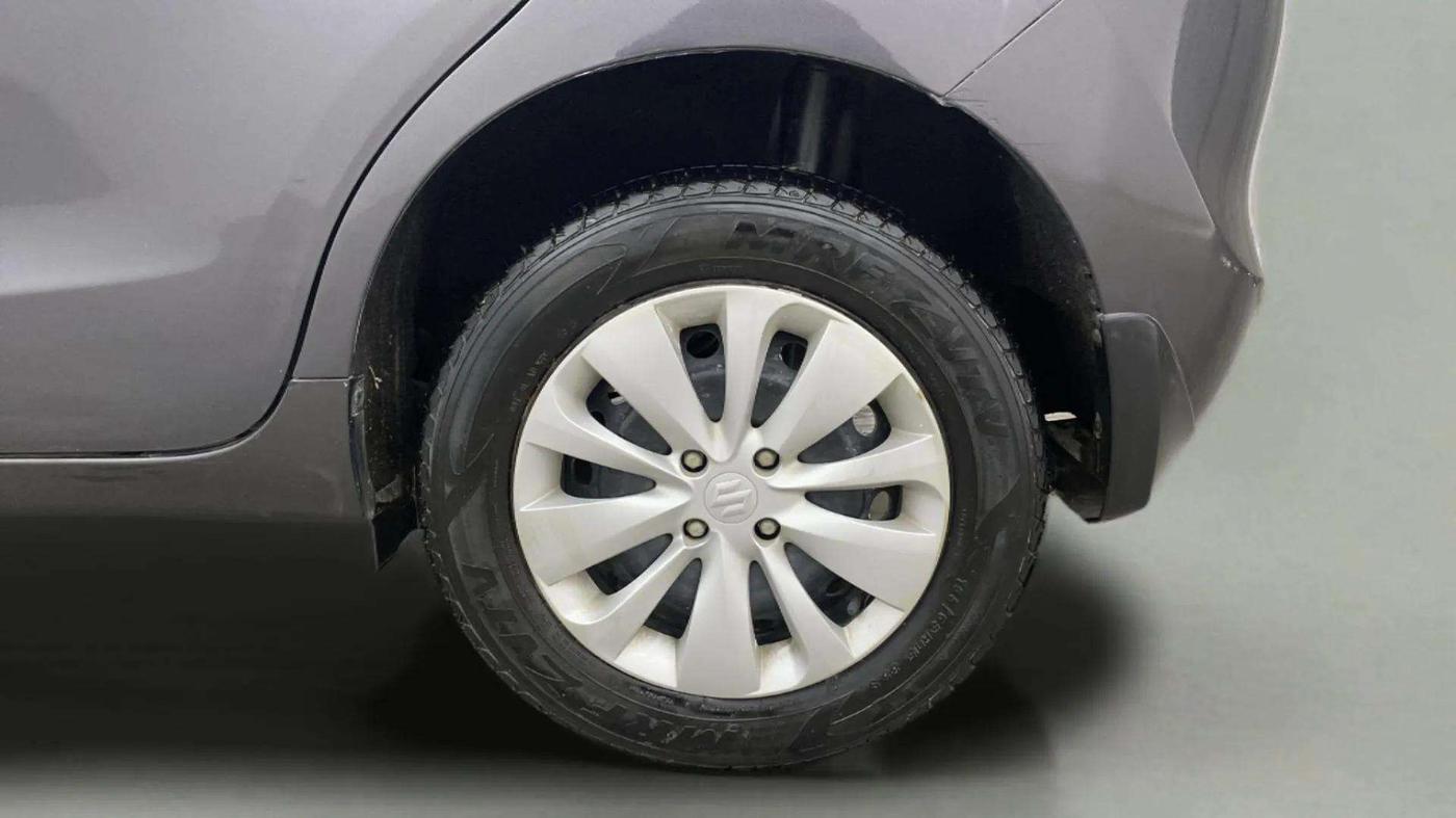 2018 Maruti Baleno DELTA PETROL 1.2, Petrol, Manual, 12,884 km, Left Rear Wheel