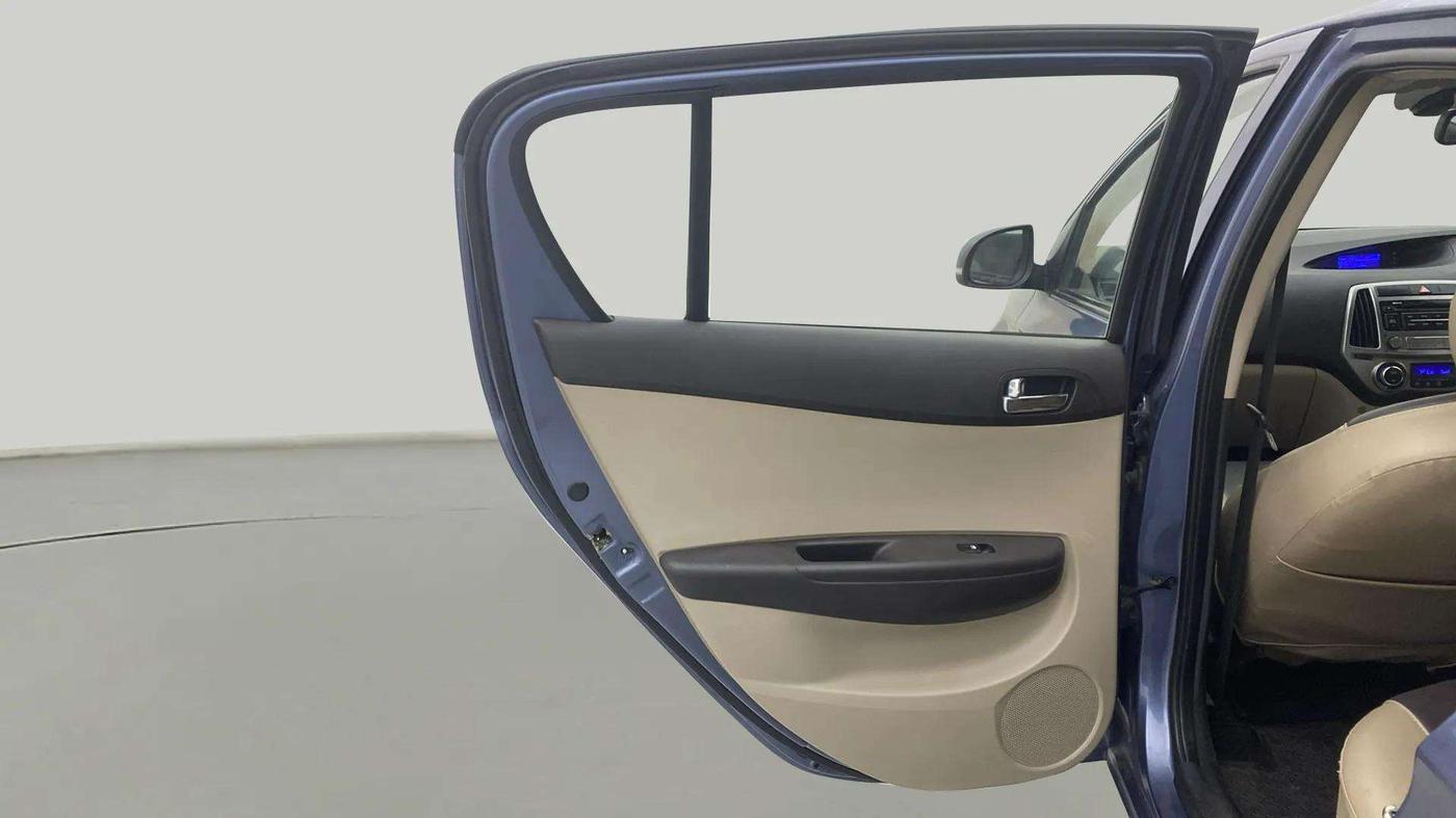 2013 Hyundai i20 ASTA (O) 1.2 WITH SUNROOF, Petrol, Manual, 32,604 km, LHS Rear Door