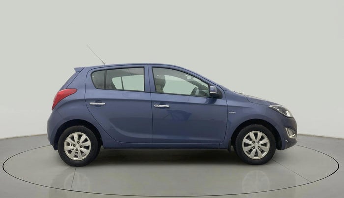 2013 Hyundai i20 ASTA (O) 1.2 WITH SUNROOF, Petrol, Manual, 32,207 km, Right Side View