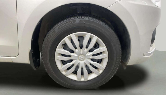 2017 Maruti Dzire VXI AMT, Petrol, Automatic, 41,685 km, Right Front Wheel