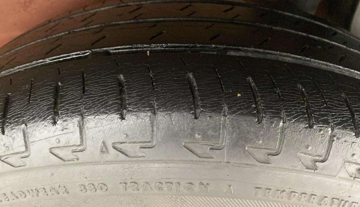 2020 Maruti IGNIS ZETA 1.2 DUAL TONE, Petrol, Manual, 31,145 km, Left Rear Tyre Tread