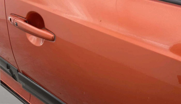 2020 Maruti IGNIS ZETA 1.2 DUAL TONE, Petrol, Manual, 31,145 km, Driver-side door - Slightly dented