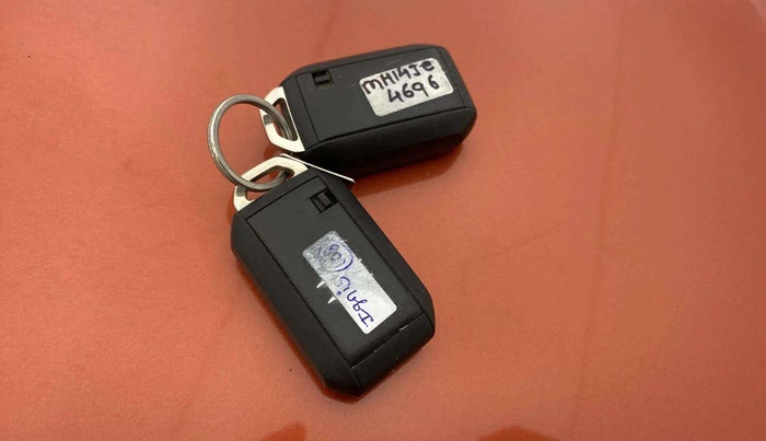 2020 Maruti IGNIS ZETA 1.2 DUAL TONE, Petrol, Manual, 31,145 km, Key Close Up