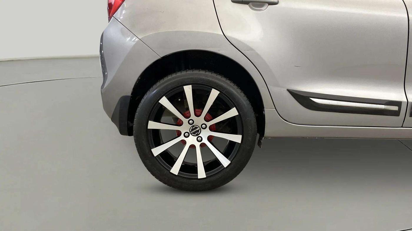 2020 Maruti Baleno SIGMA PETROL 1.2, Petrol, Manual, 14,699 km, Right Rear Wheel