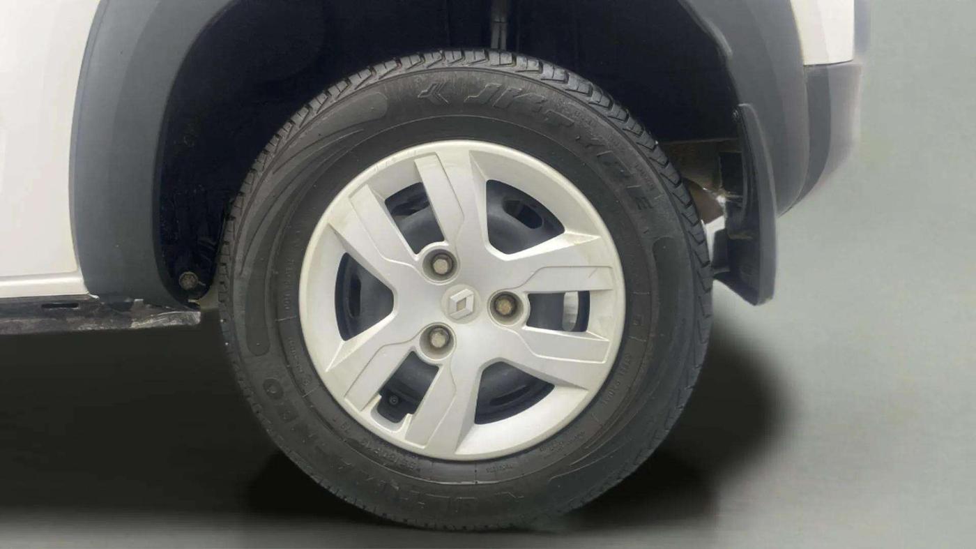 2019 Renault Kwid RXL, Petrol, Manual, 47,495 km, Left Rear Wheel