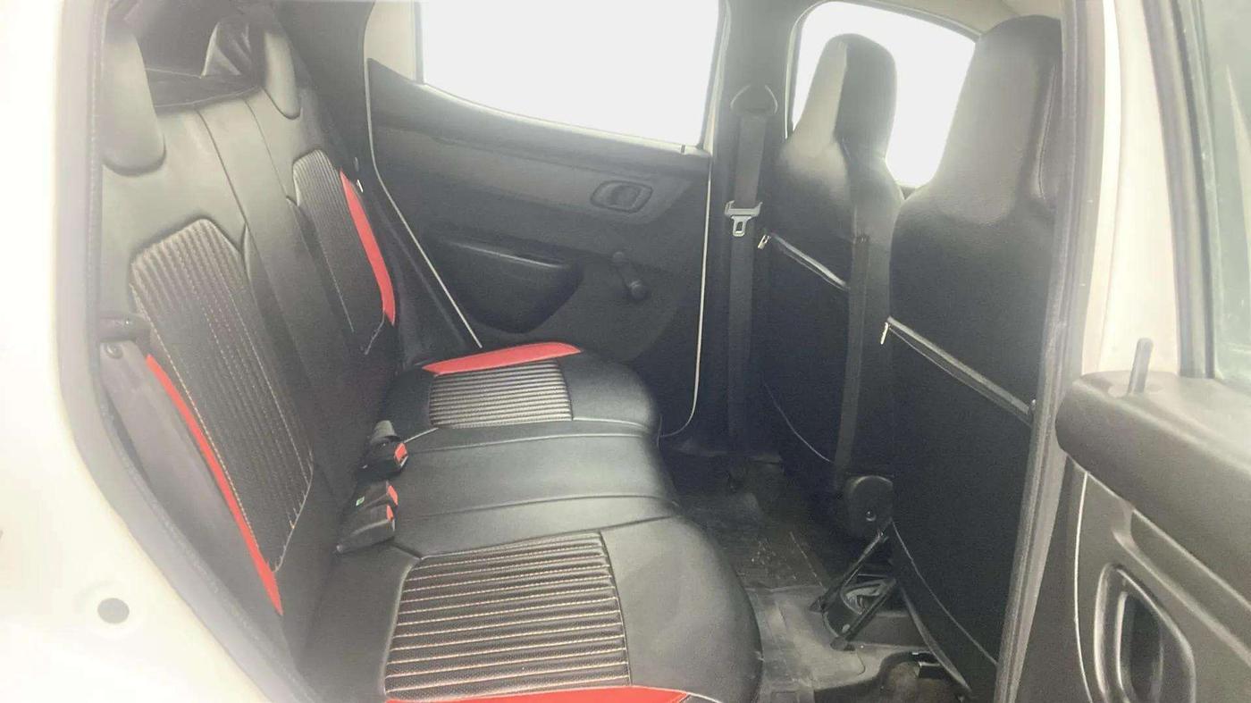2019 Renault Kwid RXL, Petrol, Manual, 47,495 km, Right Side Rear Door Cabin