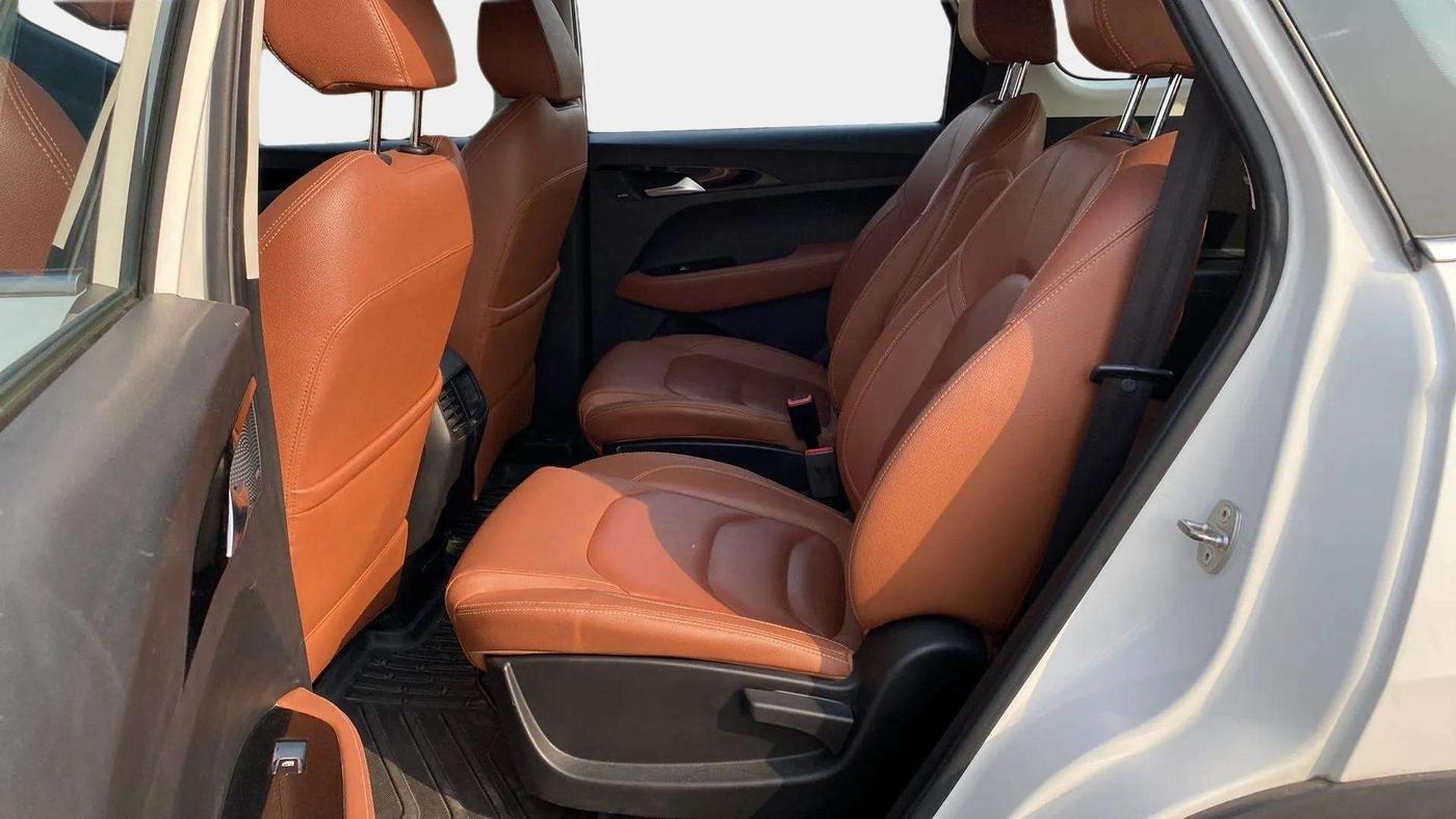 2020 MG HECTOR PLUS SHARP 1.5 PETROL TURBO CVT 6-STR, Petrol, Automatic, 59,533 km, Right Side Rear Door Cabin