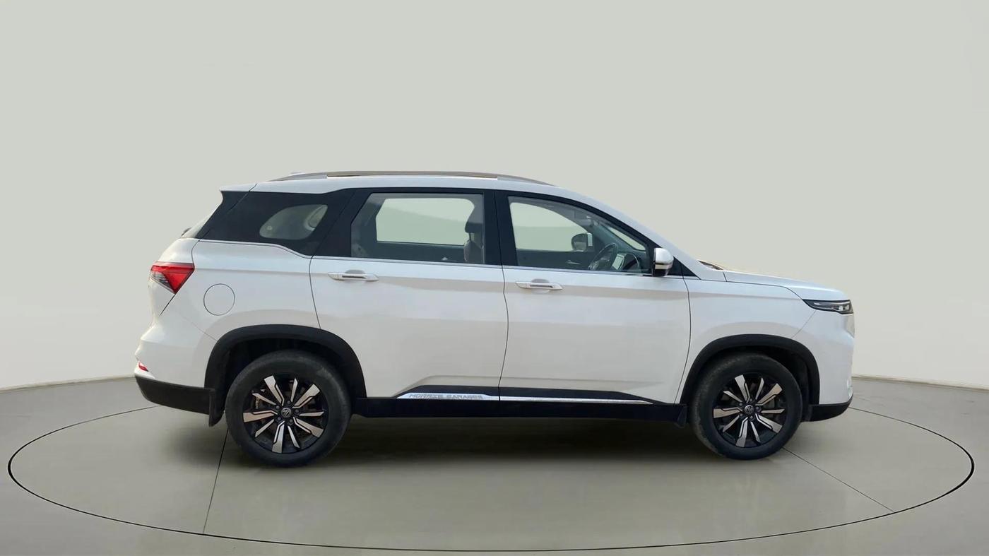 2020 MG HECTOR PLUS SHARP 1.5 PETROL TURBO CVT 6-STR, Petrol, Automatic, 59,533 km, Right Side View