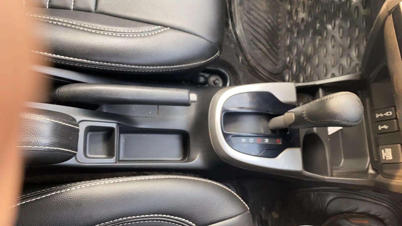 2019 Honda Jazz 1.2L I-VTEC VX CVT, Petrol, Automatic, 33,462 km, Gear Lever