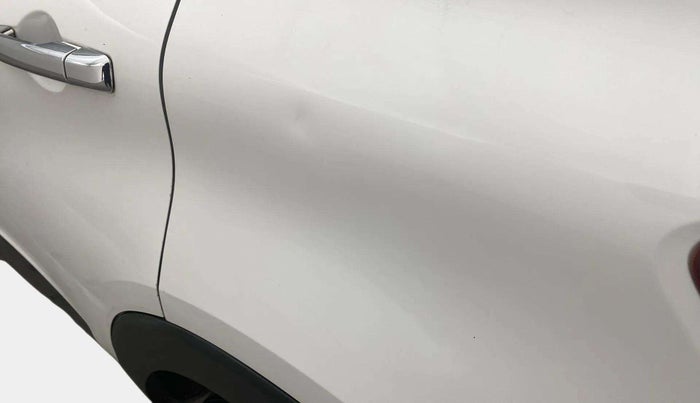 2019 Renault TRIBER RXZ, Petrol, Manual, 30,335 km, Left quarter panel - Slightly dented