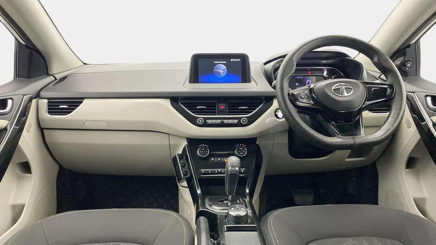 2020 Tata NEXON XZA PLUS PETROL, Petrol, Automatic, 67,625 km, Dashboard