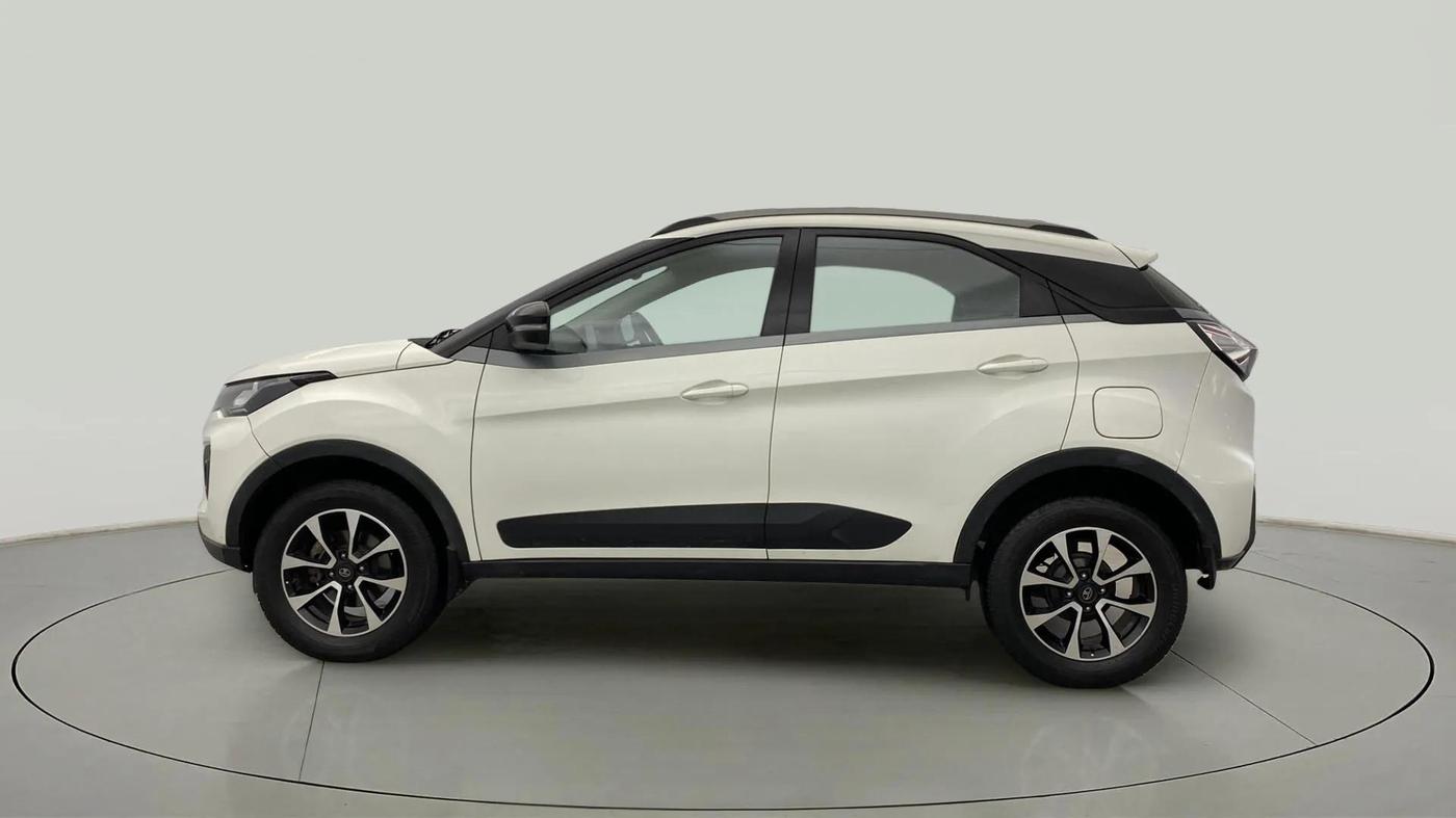 2020 Tata NEXON XZA PLUS PETROL, Petrol, Automatic, 67,625 km, Left Side