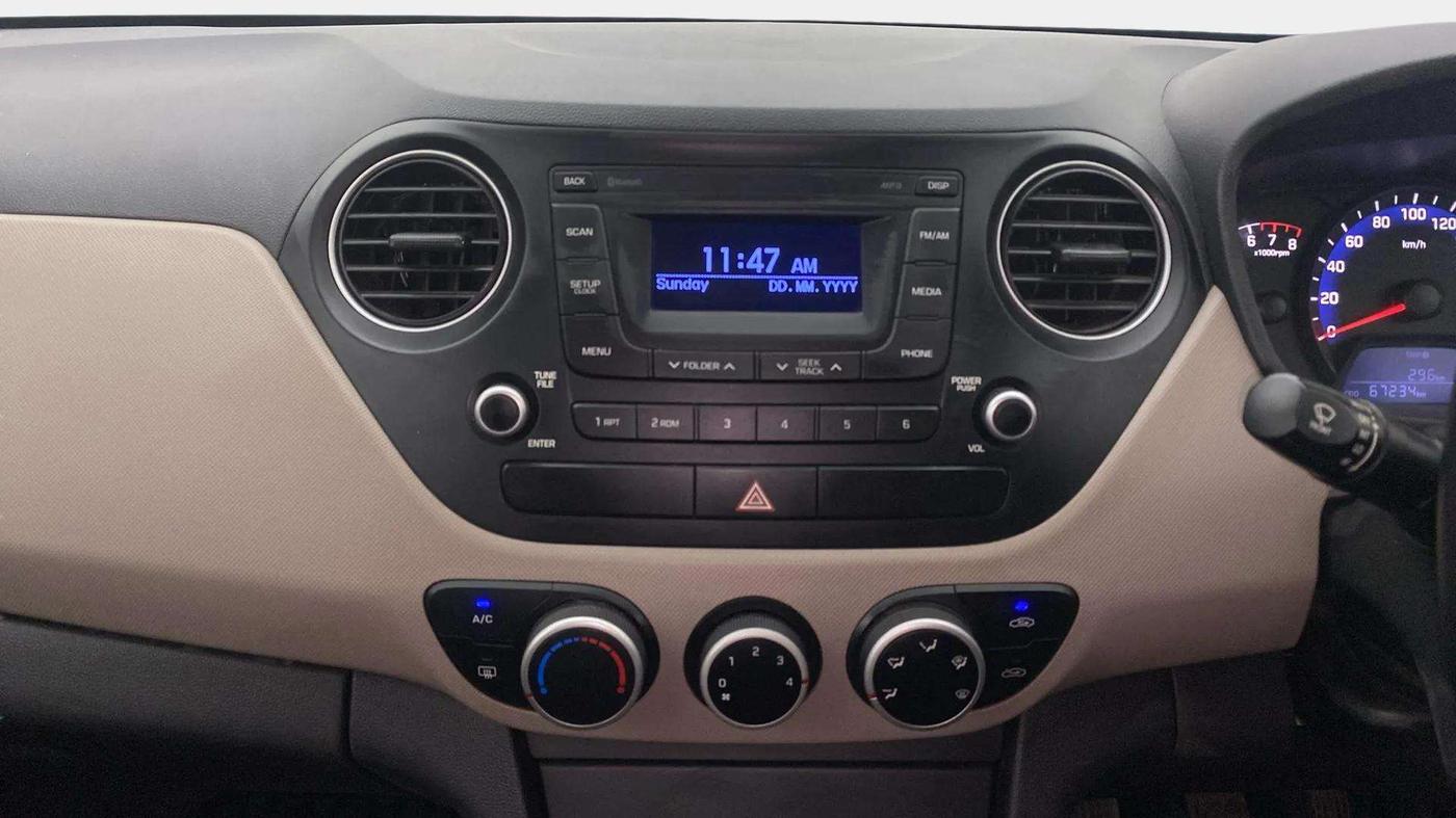 2016 Hyundai Xcent S 1.2, Petrol, Manual, 67,322 km, Air Conditioner