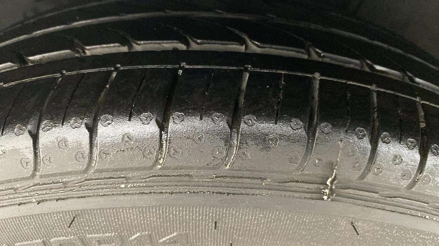 2016 Hyundai Xcent S 1.2, Petrol, Manual, 67,322 km, Right Rear Tyre Tread