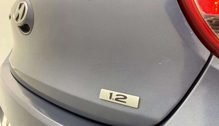 2014 Hyundai Grand i10 SPORTZ 1.2 KAPPA VTVT, Petrol, Manual, 72,560 km, Dicky (Boot door) - Slightly rusted