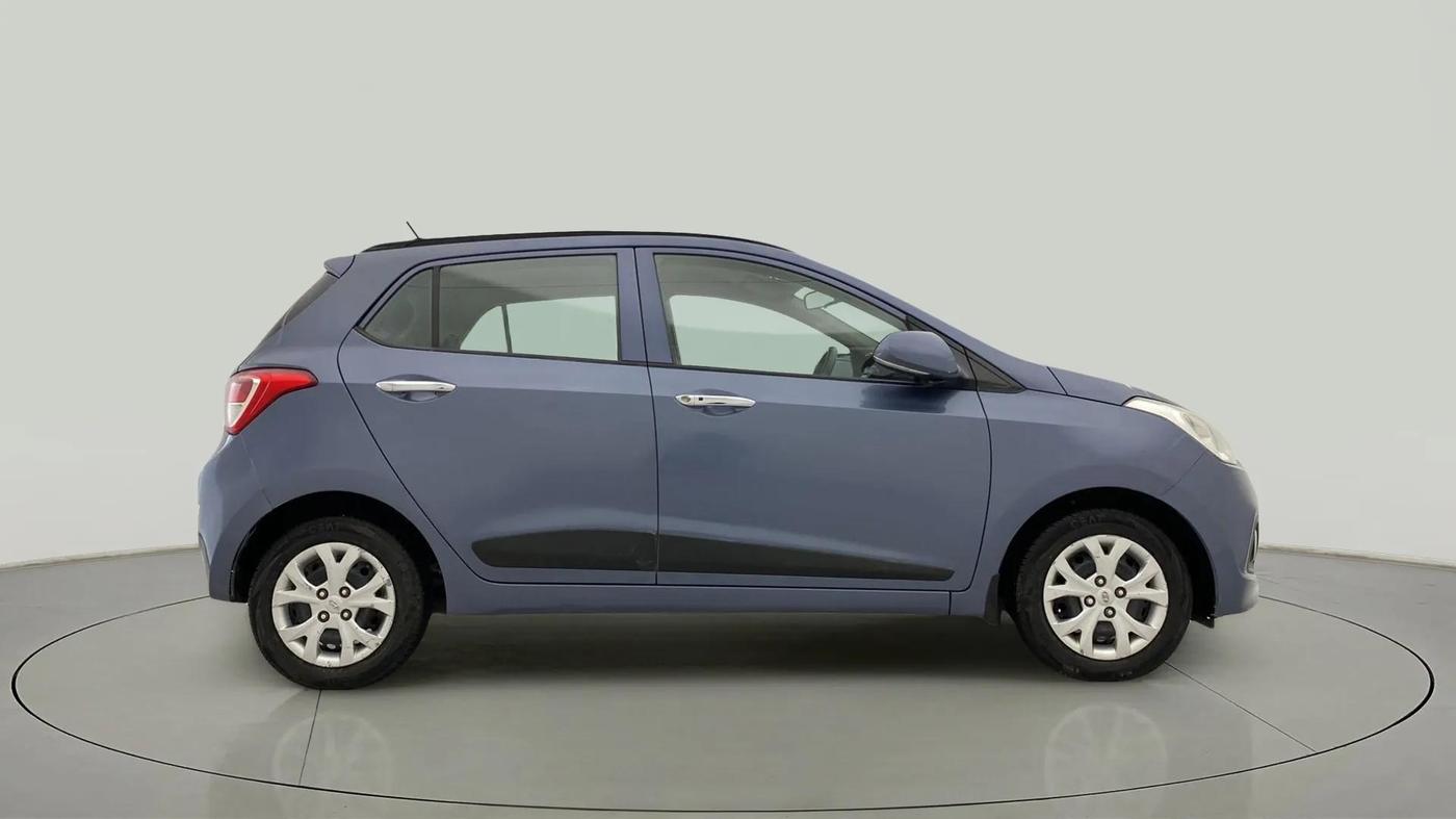 2014 Hyundai Grand i10 SPORTZ 1.2 KAPPA VTVT, Petrol, Manual, 72,560 km, Right Side View