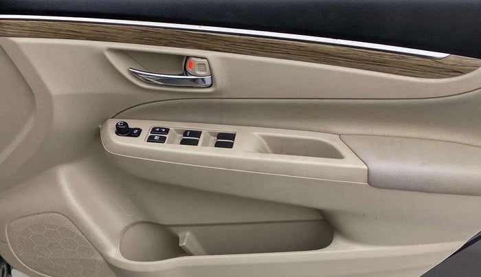 2019 Maruti Ciaz ALPHA 1.5 SHVS PETROL, Petrol, Manual, 33,979 km, Driver Side Door Panels Control