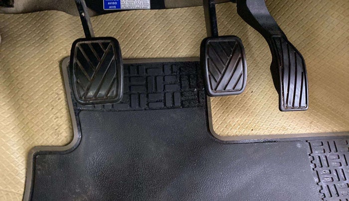 2019 Maruti Ciaz ALPHA 1.5 SHVS PETROL, Petrol, Manual, 33,979 km, Pedals