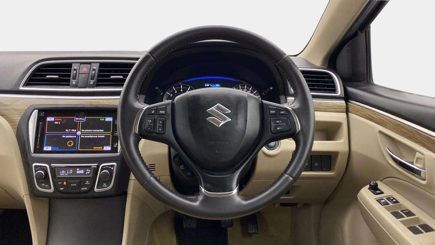 2019 Maruti Ciaz ALPHA 1.5 SHVS PETROL, Petrol, Manual, 33,979 km, Steering Wheel Close Up