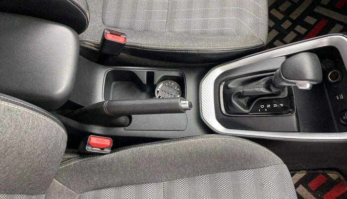 2021 KIA SONET HTK PLUS 1.0 DCT, Petrol, Automatic, 40,175 km, Gear Lever