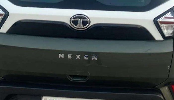 2021 Tata NEXON XM SUNROOF PETROL, Petrol, Manual, 40,118 km, Dicky (Boot door) - Minor scratches