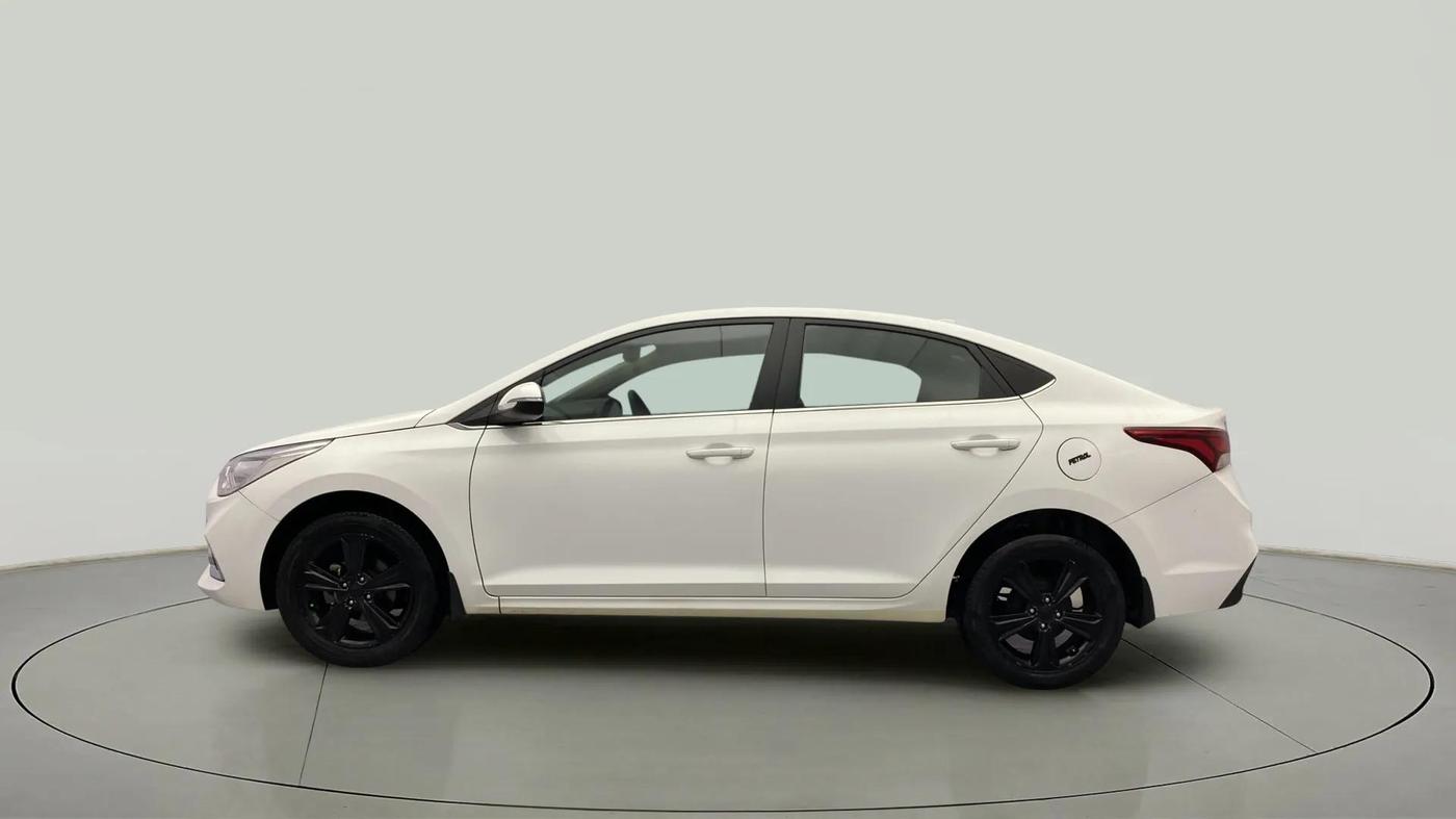 2018 Hyundai Verna 1.6 VTVT SX, Petrol, Manual, 50,455 km, Left Side