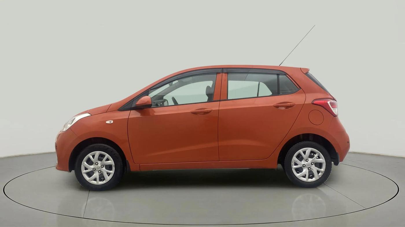 2017 Hyundai Grand i10 MAGNA 1.2 KAPPA VTVT, Petrol, Manual, 39,076 km, Left Side