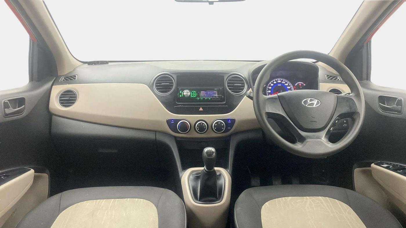2017 Hyundai Grand i10 MAGNA 1.2 KAPPA VTVT, Petrol, Manual, 39,076 km, Dashboard