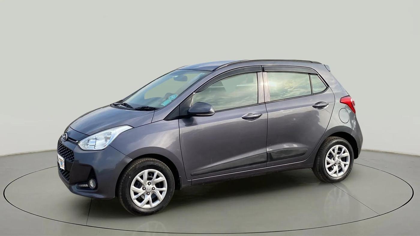 2017 Hyundai Grand i10 SPORTZ (O) 1.2 KAPPA VTVT, Petrol, Manual, 42,308 km, Left Front Diagonal
