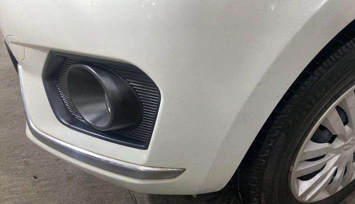 2018 Maruti Dzire VXI AMT, Petrol, Automatic, 32,816 km, Front bumper - Minor scratches