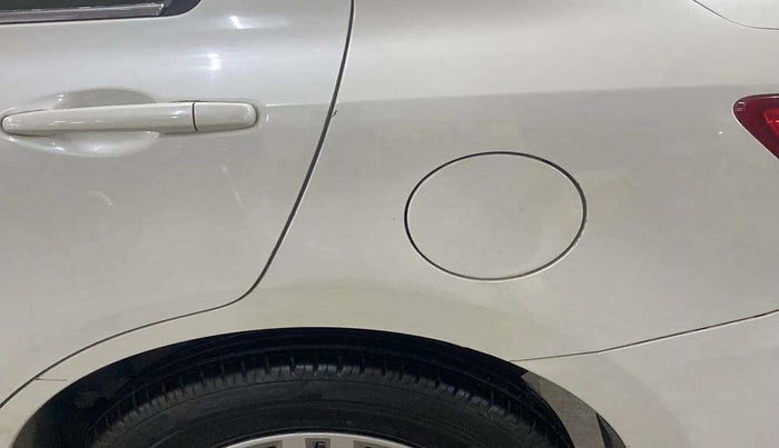 2018 Maruti Dzire VXI AMT, Petrol, Automatic, 32,816 km, Left quarter panel - Minor scratches