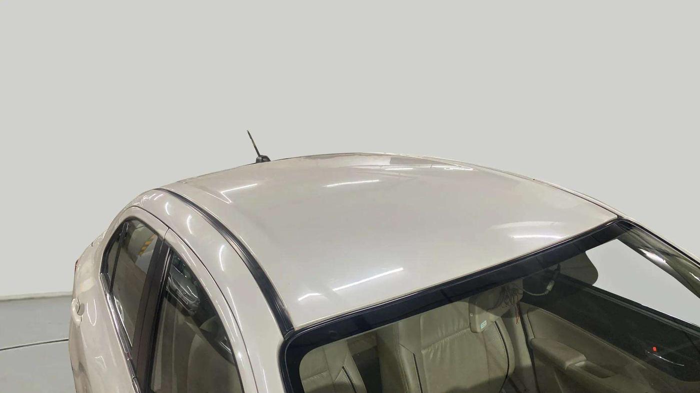 2018 Maruti Dzire VXI AMT, Petrol, Automatic, 32,833 km, Roof