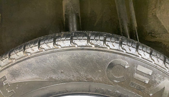 2018 Datsun Redi Go T(O) 1.0 AMT, Petrol, Automatic, 48,635 km, Right Rear Tyre Tread