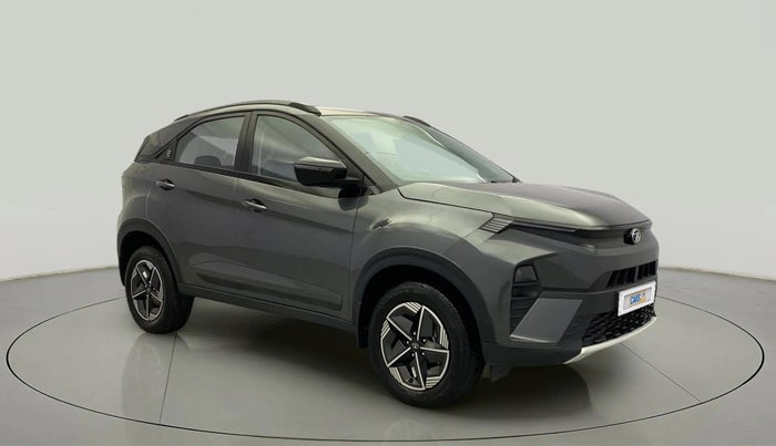 2023 Tata NEXON CREATIVE  AMT 1.2 PETROL, Petrol, Automatic, 6,733 km, Right Front Diagonal