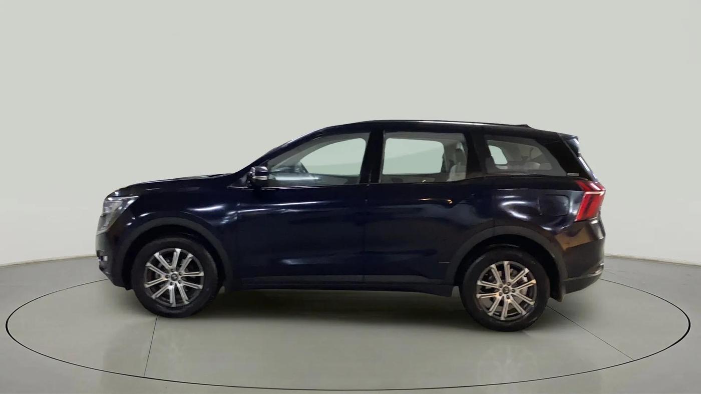 2023 Mahindra XUV700 AX 7 D AT 7 STR, Diesel, Automatic, 16,254 km, Left Side