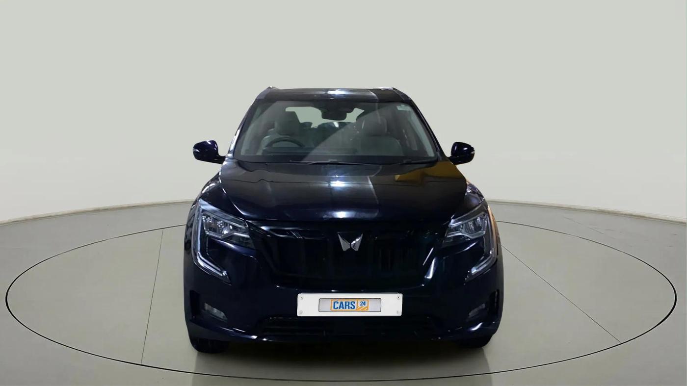 2023 Mahindra XUV700 AX 7 D AT 7 STR, Diesel, Automatic, 16,254 km, Front