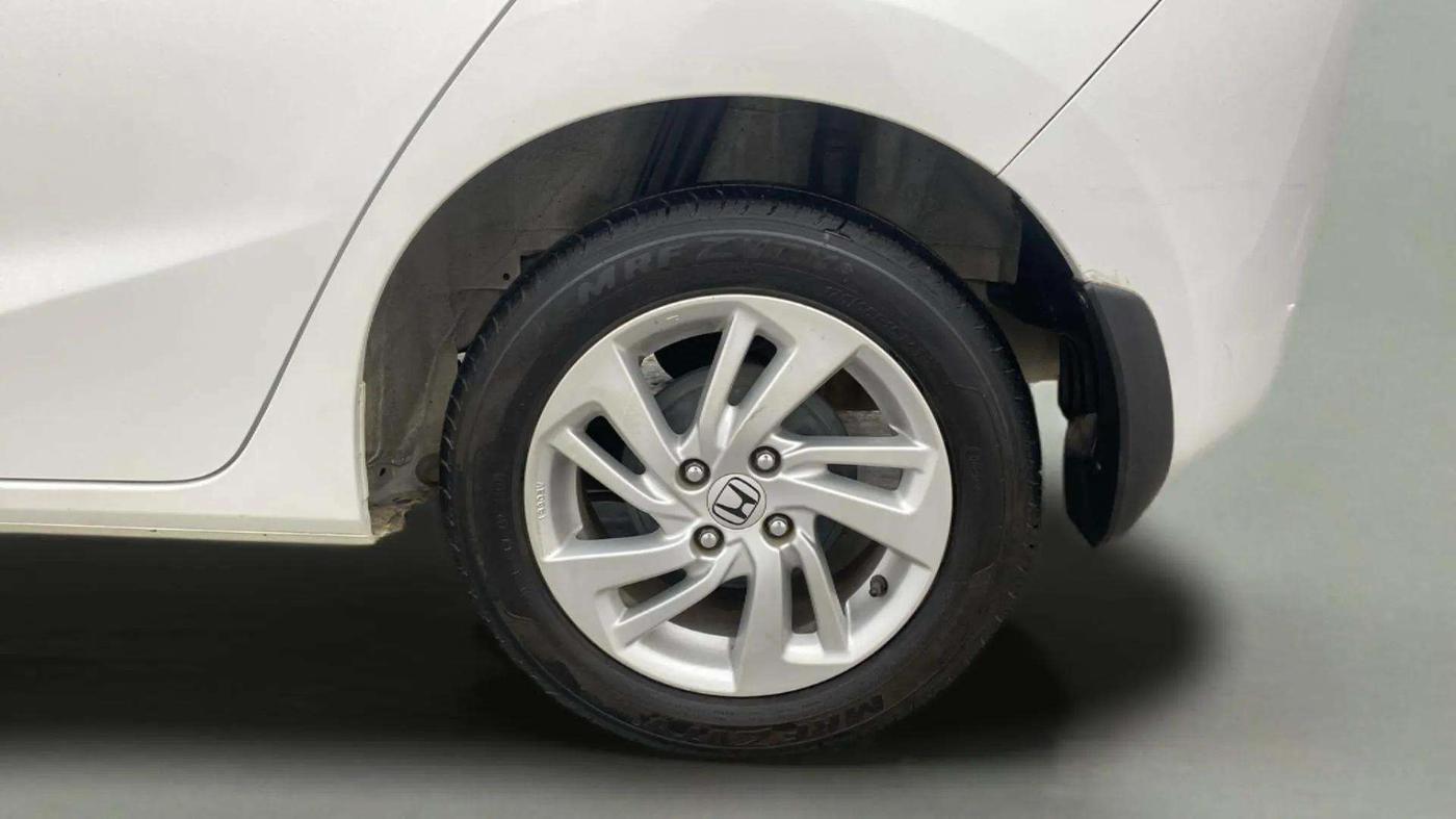 2015 Honda Jazz 1.2L I-VTEC V, CNG, Manual, 52,899 km, Left Rear Wheel