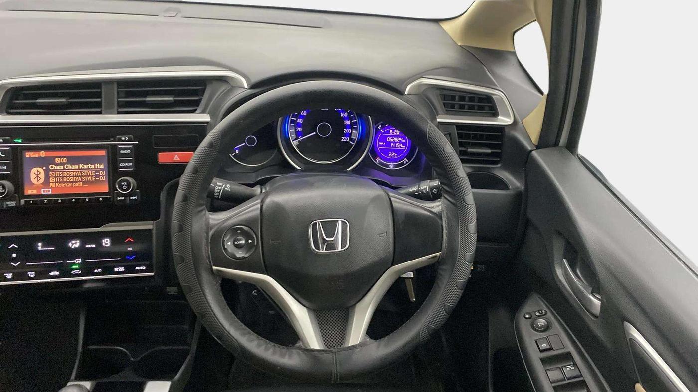 2015 Honda Jazz 1.2L I-VTEC V, CNG, Manual, 52,899 km, Steering Wheel Close Up