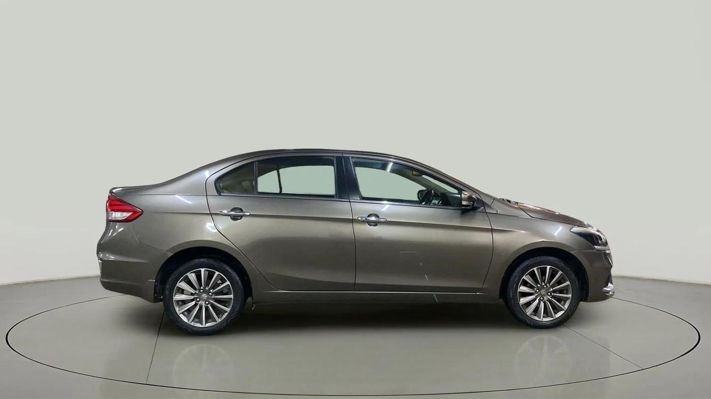 2020 Maruti Ciaz ALPHA  AT 1.5 SHVS PETROL, Petrol, Automatic, 31,580 km, Right Side View