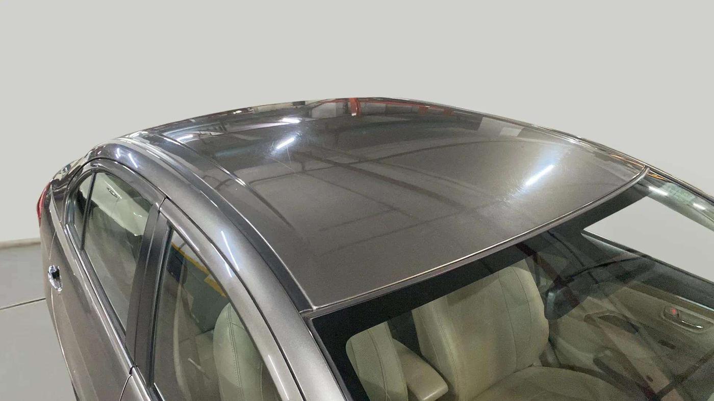 2020 Maruti Ciaz ALPHA  AT 1.5 SHVS PETROL, Petrol, Automatic, 31,580 km, Roof