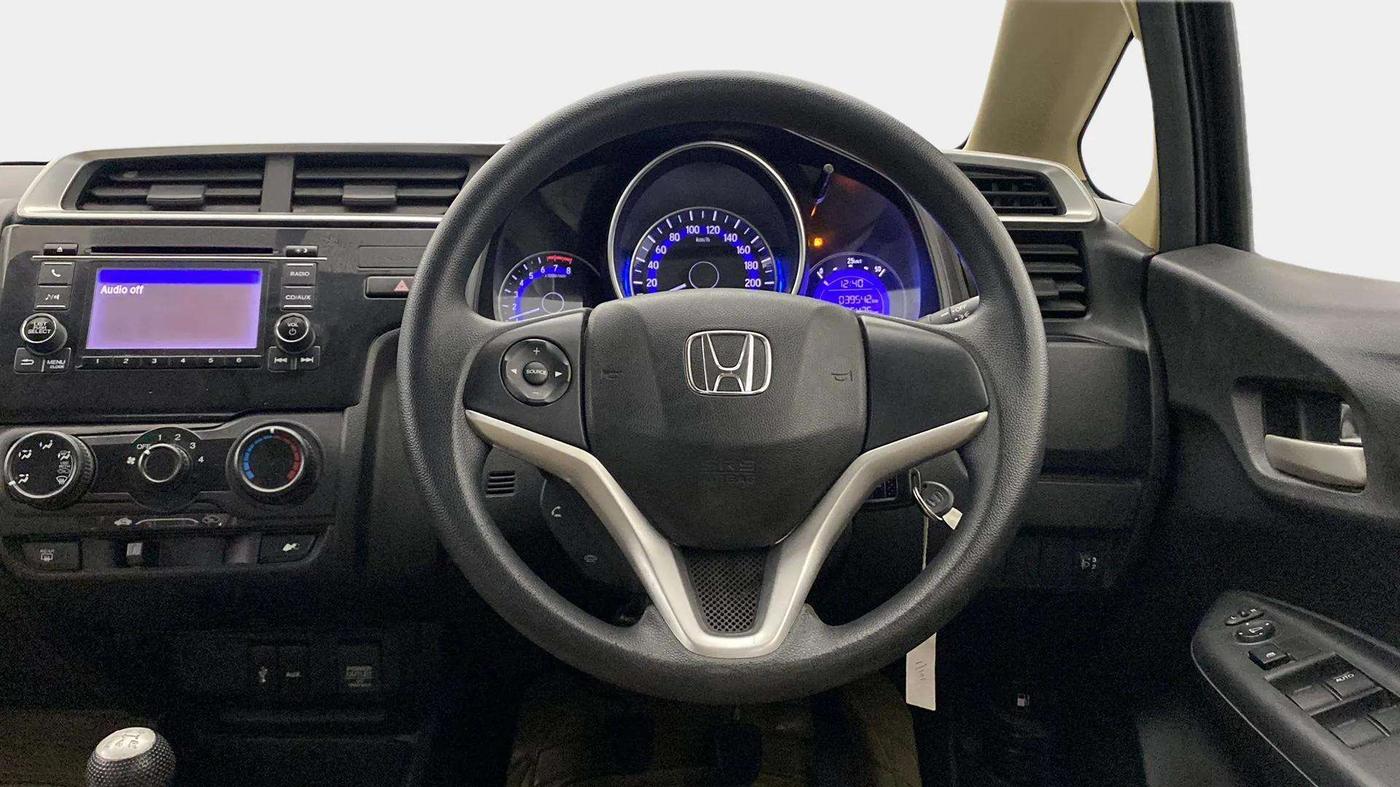 2016 Honda Jazz 1.2L I-VTEC SV, Petrol, Manual, 39,619 km, Steering Wheel Close Up