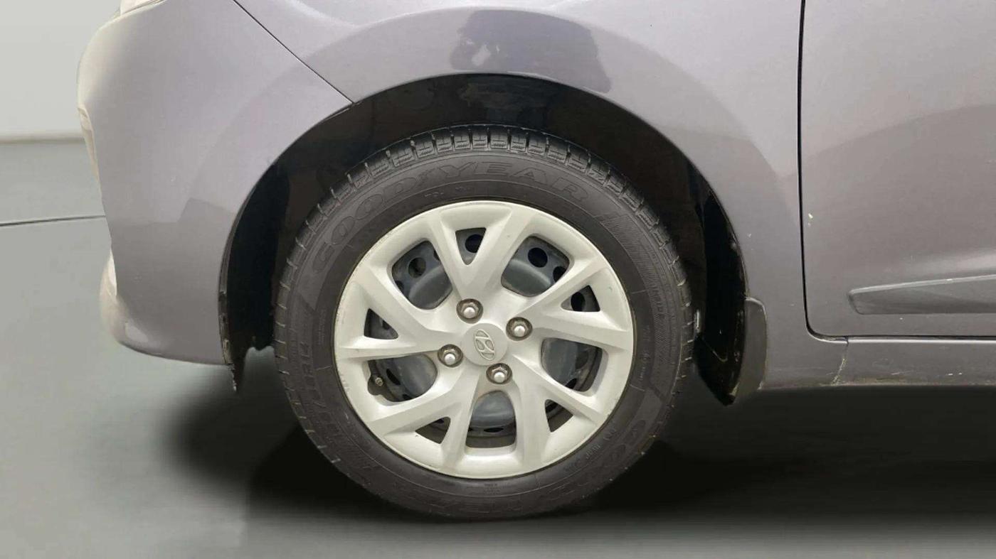 2019 Hyundai Grand i10 SPORTZ 1.2 KAPPA VTVT, Petrol, Manual, 33,564 km, Left Front Wheel