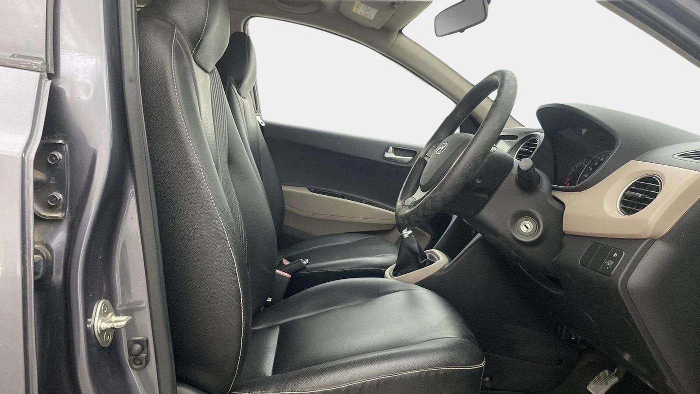 2019 Hyundai Grand i10 SPORTZ 1.2 KAPPA VTVT, Petrol, Manual, 33,564 km, Right Side Front Door Cabin
