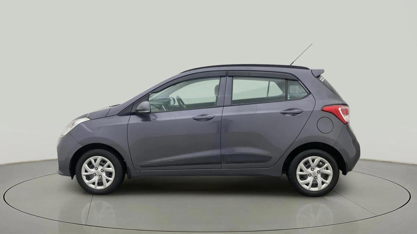 2019 Hyundai Grand i10 SPORTZ 1.2 KAPPA VTVT, Petrol, Manual, 33,564 km, Left Side