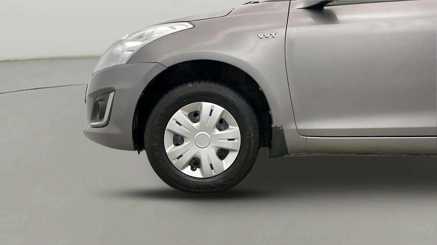 2016 Maruti Swift VXI, Petrol, Manual, 55,971 km, Left Front Wheel