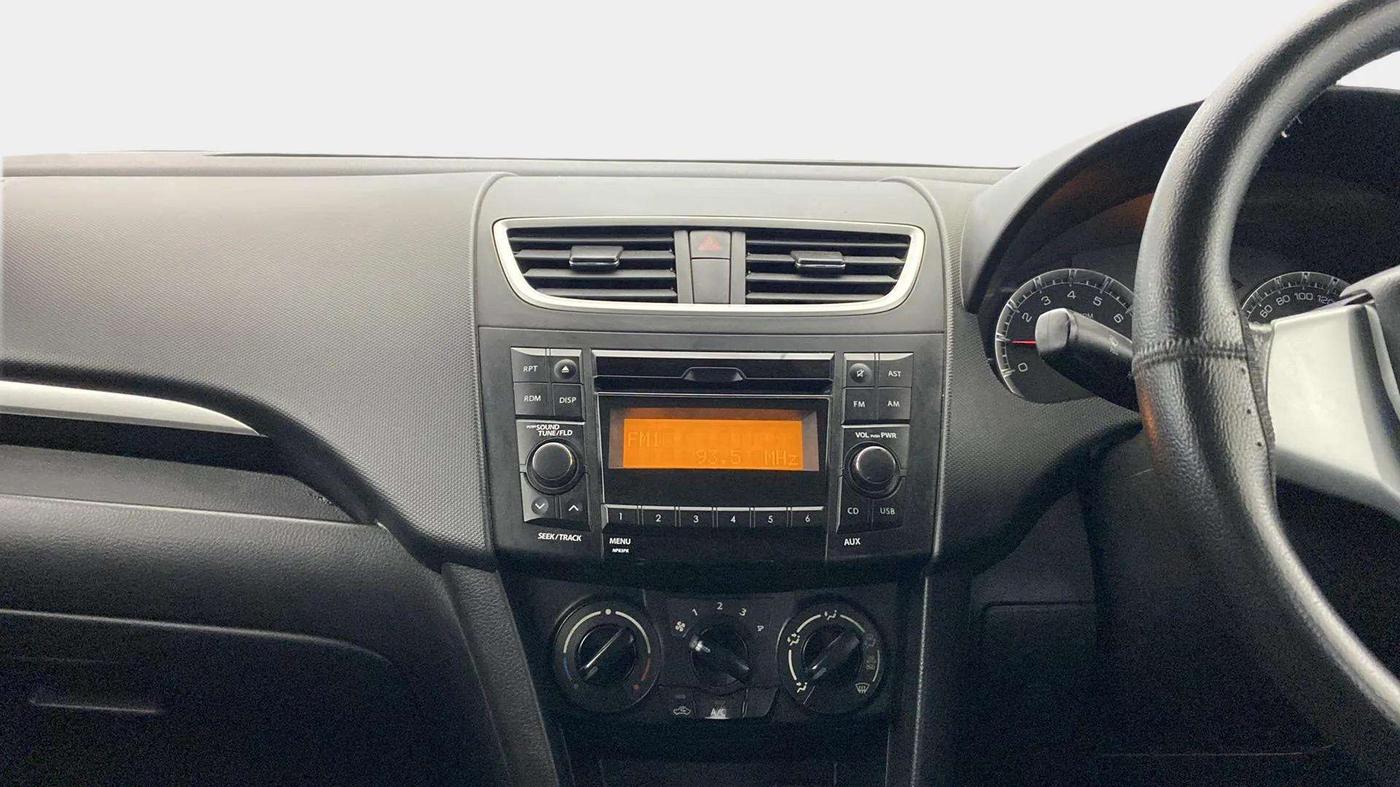 2016 Maruti Swift VXI, Petrol, Manual, 55,971 km, Air Conditioner