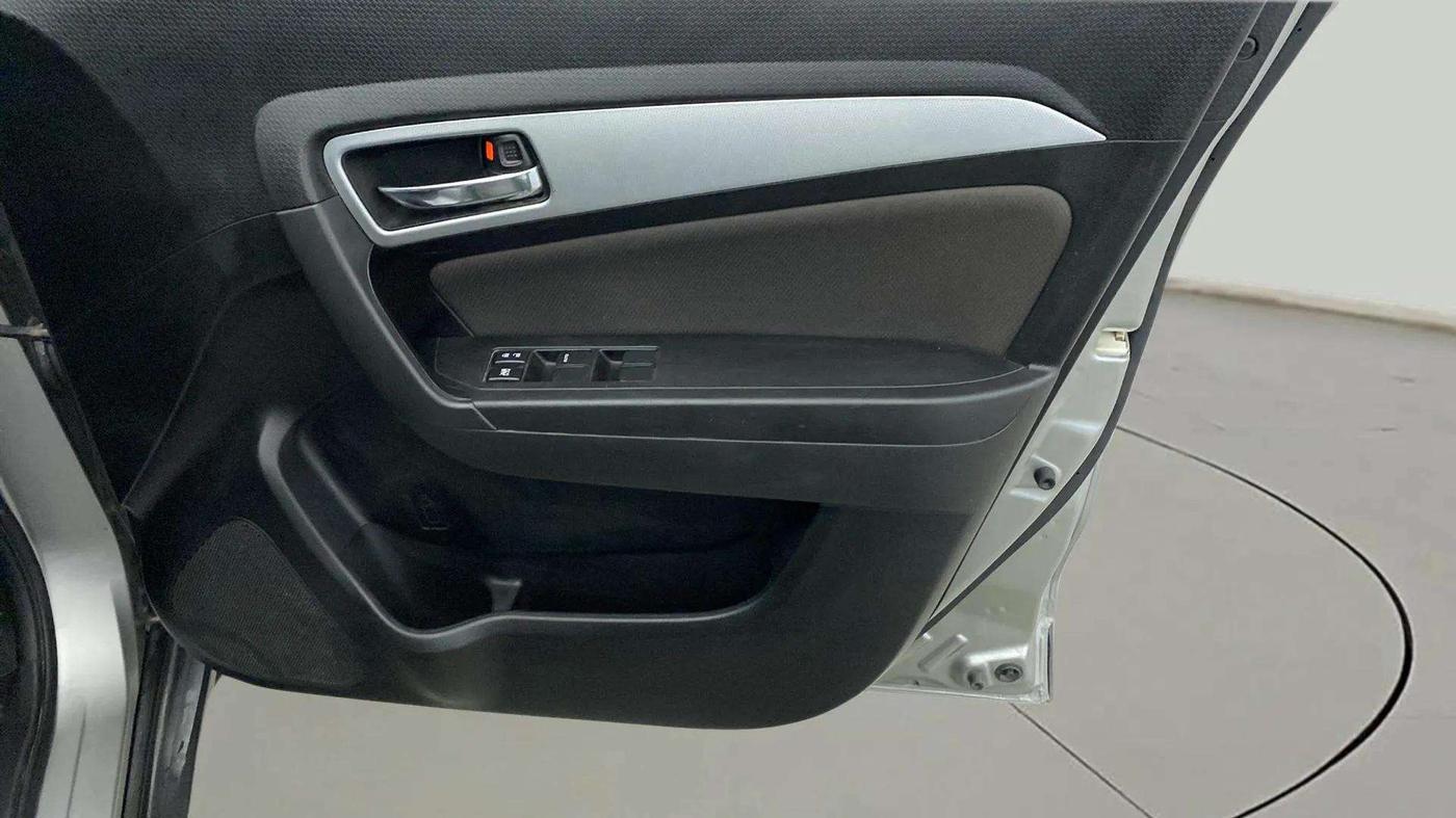 2021 Toyota URBAN CRUISER HIGH GRADE AT, Petrol, Automatic, 46,411 km, Driver Side Door Panels Control