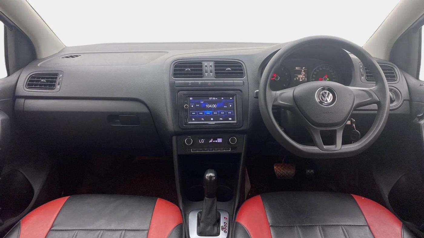 2022 Volkswagen Polo COMFORTLINE 1.0L TSI AT, Petrol, Automatic, 42,458 km, Dashboard