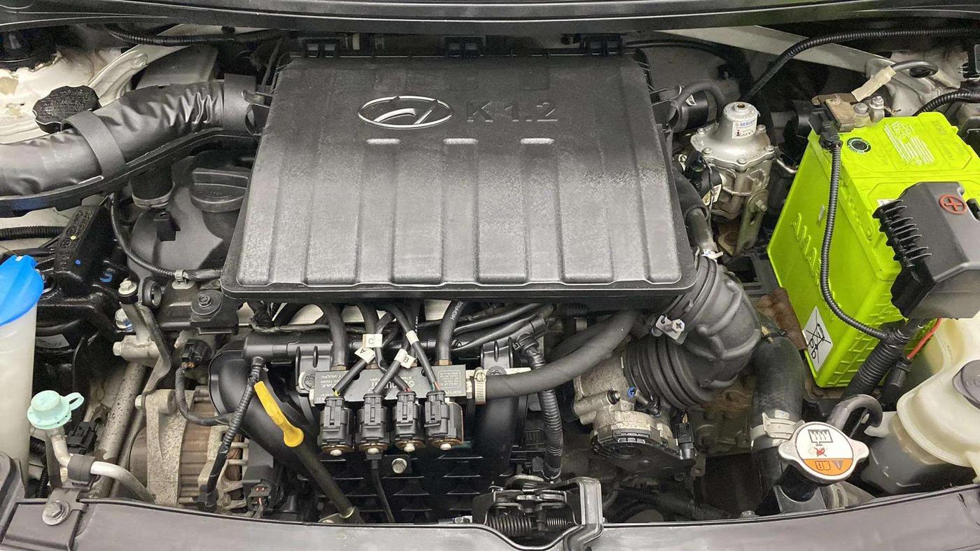 2018 Hyundai Grand i10 MAGNA 1.2 KAPPA VTVT, CNG, Manual, 49,924 km, Engine View