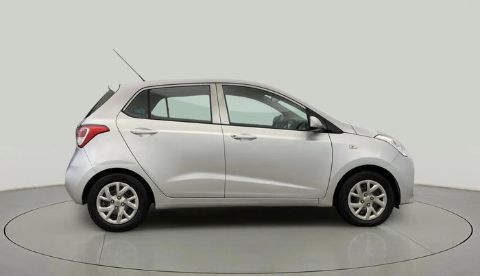 2018 Hyundai Grand i10 MAGNA 1.2 KAPPA VTVT, CNG, Manual, 49,841 km, Right Side View